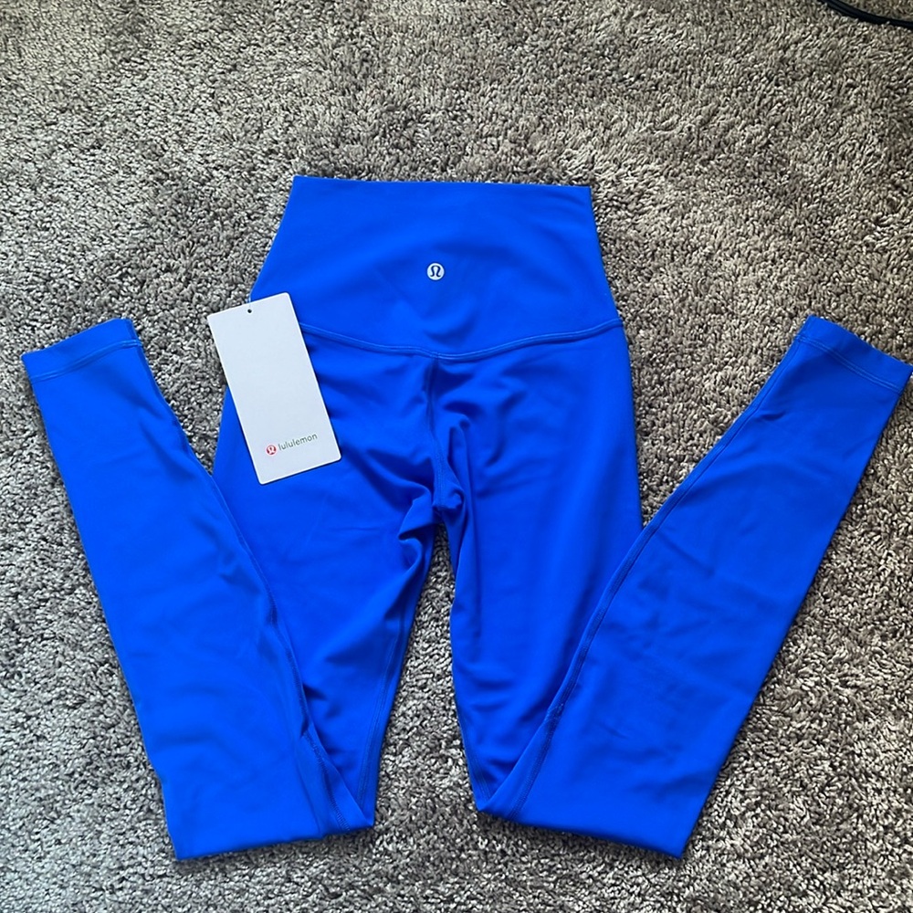 Lululemon Align Hight-Rise leggings 28” size 2.